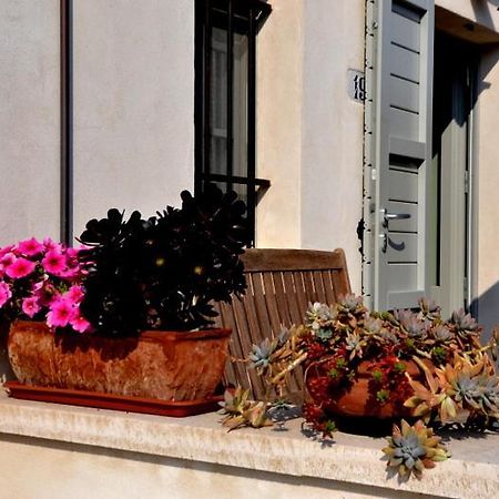 B&B Casale Fonte Vecchia Monteprandone Luaran gambar