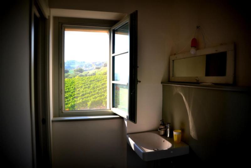 B&B Casale Fonte Vecchia Monteprandone Luaran gambar